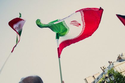 Le Franco-Allemand Lennart Monterlos, détenu en Iran, « est libre » et attendu en France jeudi