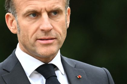 Emmanuel Macron prêt à « prendre ses responsabilités » en cas de nouvel échec de Sébastien Lecornu