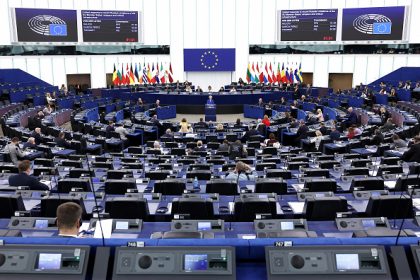 L’UE ouvre la voie à l’auto-identification de genre dès l’enfance