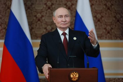 Vladimir Poutine affirme que la Russie développe très activement de nouvelles armes nucléaires