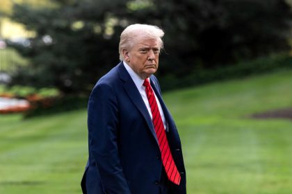 Les analystes anticipent une escalade des tensions alors que Pékin impose des restrictions sur les terres rares, Washington riposte