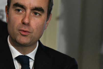 Sébastien Lecornu souhaite nommer un gouvernement « libre », « pas emprisonné par les partis »