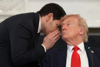 Le département d’État américain licencie un diplomate pour sa relation avec une femme accusée d’avoir des liens avec le PCC