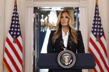 L’action de la First Lady américaine a permis de réunir 8 enfants déplacés par la guerre avec leurs familles