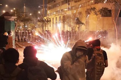 Au moins 75 blessés lors de violentes manifestations au Pérou