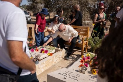 Avec la libération des otages, les survivants du kibboutz Kfar Aza veulent tourner la page de l’horreur 