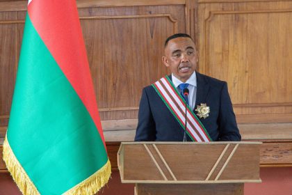 Le colonel Michaël Randrianirina, nouveau président de Madagascar, promet une refondation « historique »
