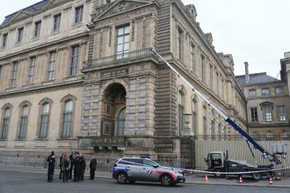 Le casse du siècle au Louvre : ce que l&rsquo;on sait, après les cinq nouvelles interpellations