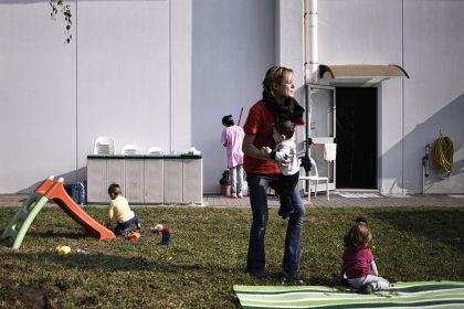 L’Italie face à une nouvelle chute des naissances, sur fond de fertilité au plus bas, selon l’institut national de statistique