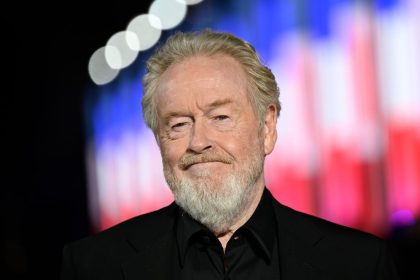 Le réalisateur Ridley Scott critique l’industrie cinématographique moderne : « Nous nous noyons dans la médiocrité »