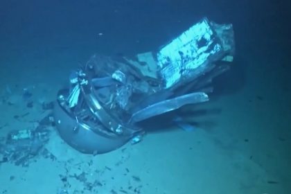 Des dommages sur la coque du submersible ont mené à son implosion près de l’épave du Titanic