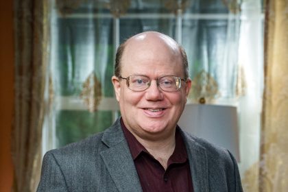 Il a cofondé Wikipédia, il affirme désormais que le site a besoin d’un changement radical