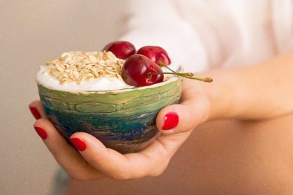 Aliments qui réduisent le risque d’acouphènes – et ceux qui les aggravent