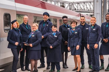 Eurostar autorise désormais ses employés masculins à porter la jupe