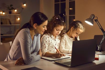 Instruction à domicile : 6 erreurs à éviter pour réussir l’aventure en famille