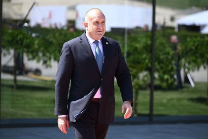 Le président bulgare Roumen Radev appelle à la libération de Nicolas Sarkozy