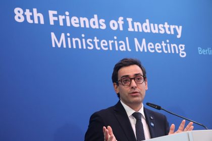 Les ministres de l’UE mettent en garde contre le déclin industriel et réclament moins de réglementation