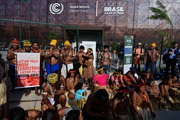 COP30 : La voix des peuples autochtones résonne dans les rues de Belém