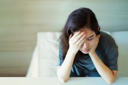 Comment nos pensées alimentent la « boucle du désastre » – et comment en sortir selon la science