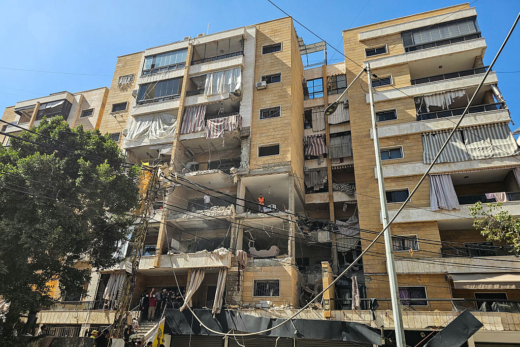 Israël frappe Beyrouth quelques jours après l’annonce d’un cessez-le-feu soutenu par les États-Unis