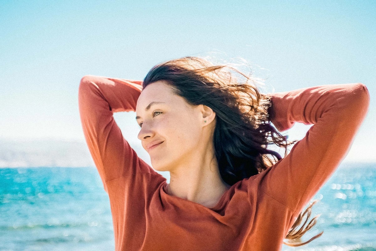 Le guide d’une nutritionniste pour des cheveux plus sains