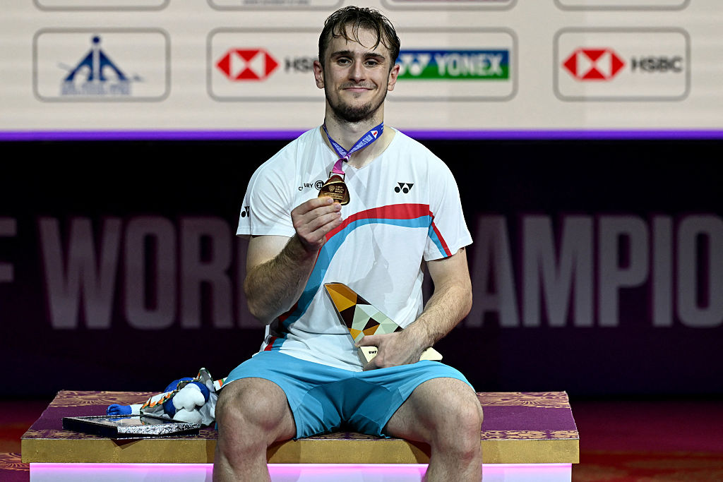 Alex Lanier champion du monde à 21 ans : le badminton français entre dans l’histoire