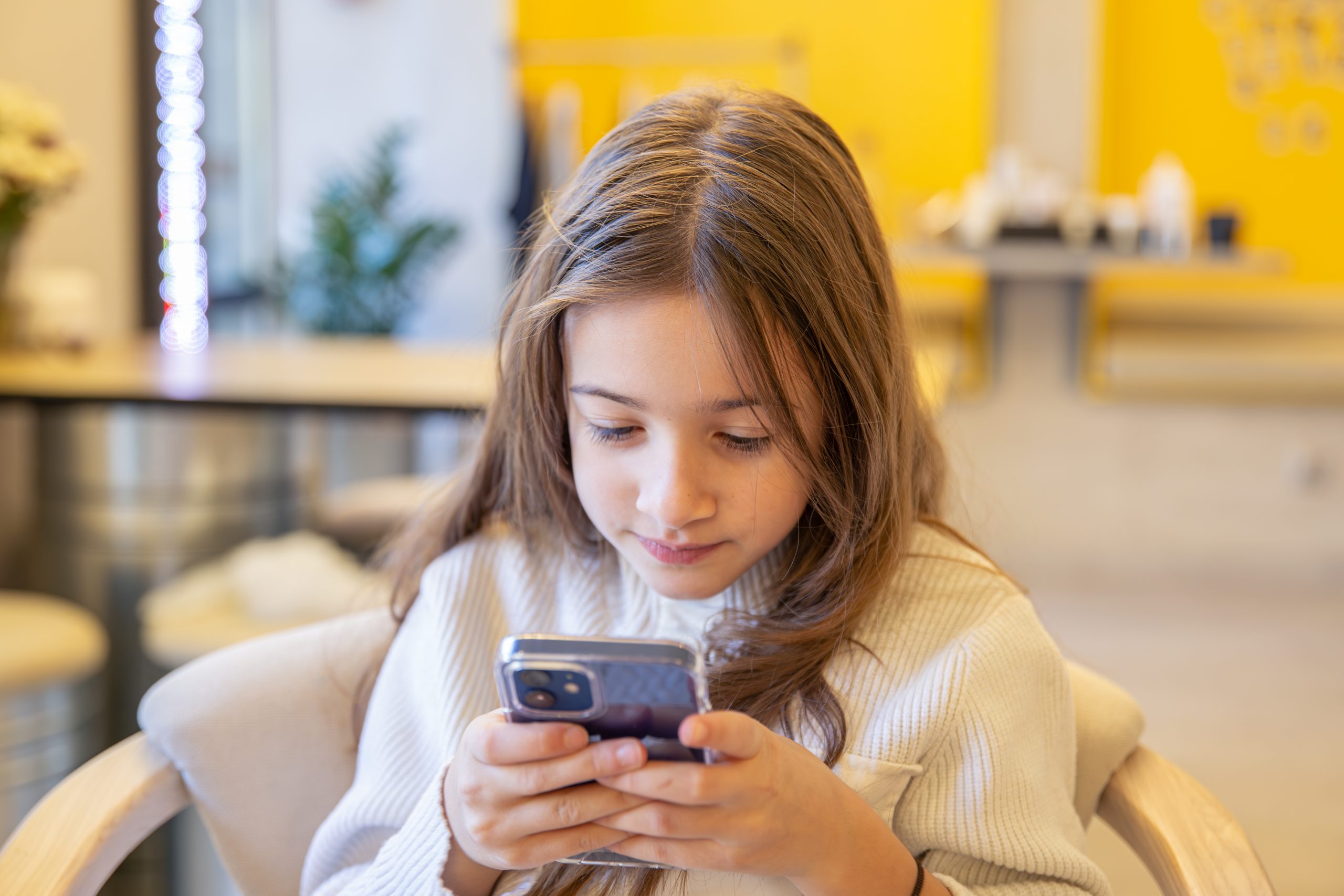 Réseaux sociaux : aider les adolescents à protéger leur santé mentale en revisitant leurs usages numériques